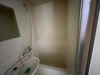 【浴室】 | キャトルセゾン淵野辺 | 癒しの空間で一日の疲れも取れて気持ちがいいです。
