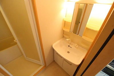 【洗面所】 | サンビルダー板宿