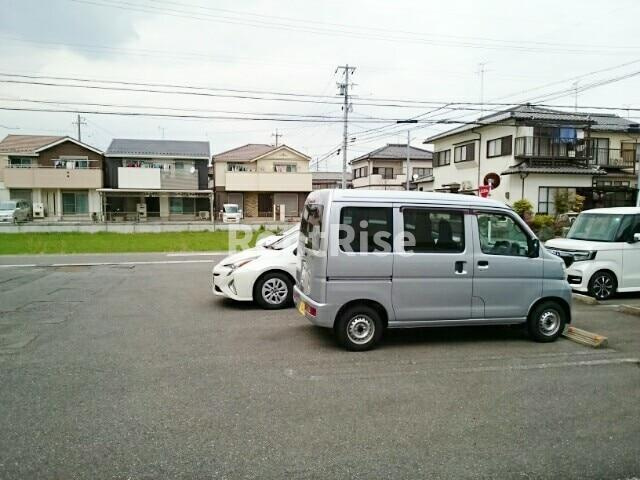 サン・アルバーダの駐車場