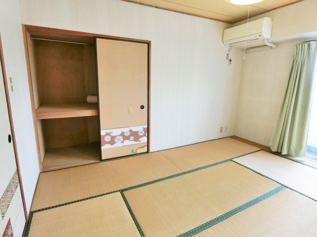 ダイアパレス白子の和室