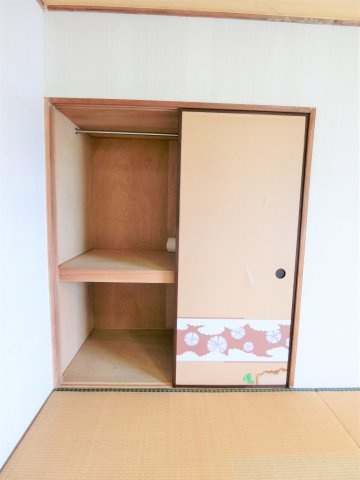ダイアパレス白子の収納