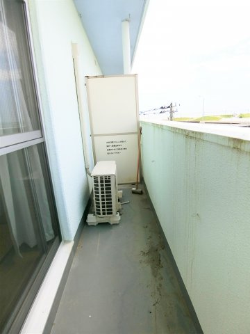 ダイアパレス白子のバルコニー