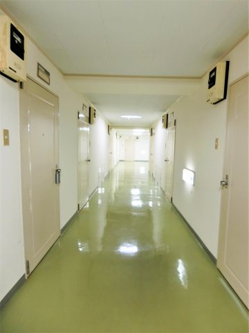 ダイアパレス白子のロビー