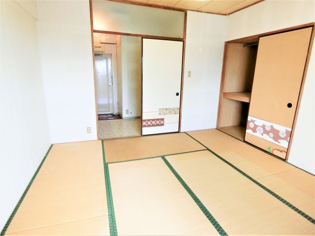 ダイアパレス白子の和室