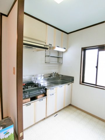 南横川ユングフラウのキッチン