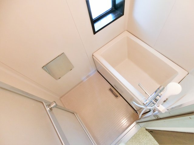 南横川ユングフラウの浴室