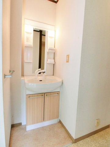 南横川ユングフラウの洗面所