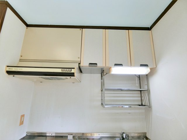 南横川ユングフラウのキッチン