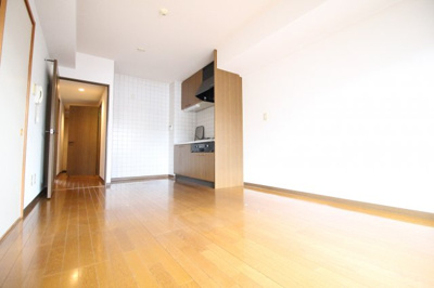 【居間・リビング】 | マジョール松崎町 | ＬＤＫ10帖