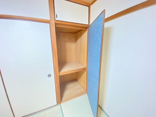 メゾンアザレアの収納