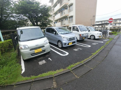 【駐車場】 | 宮向団地３街区１号棟 | 平置き駐車場です。