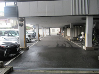 【駐車場】 | 空きはご確認ください。