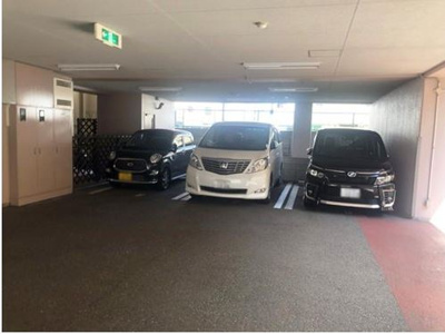 【駐車場】 | エクセル天神橋 | 敷地内に駐車場があります。（空状況についてはお問合せ下さい）