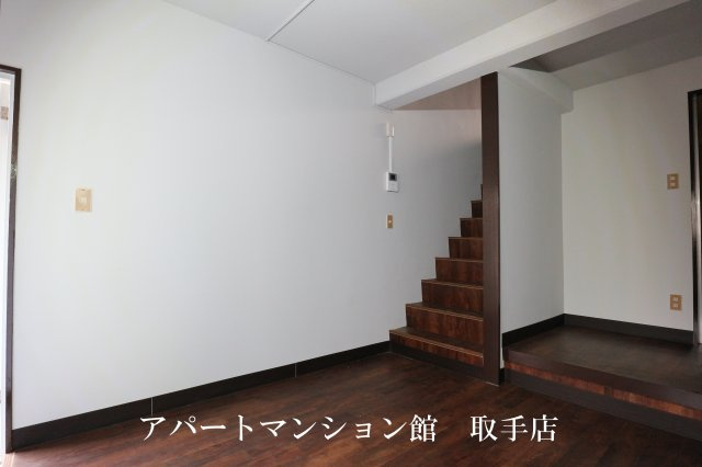 フラット白山第一の居間・リビング