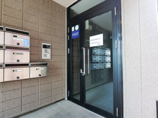 【エントランス】