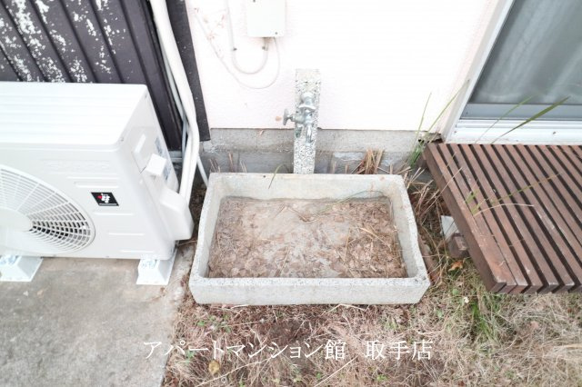 野瀬邸の庭