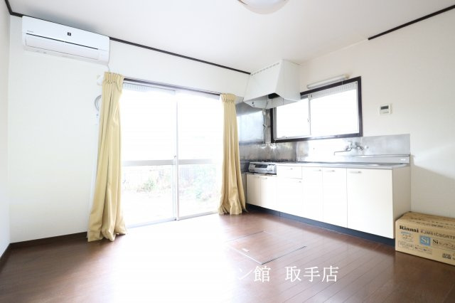 野瀬邸の居間・リビング