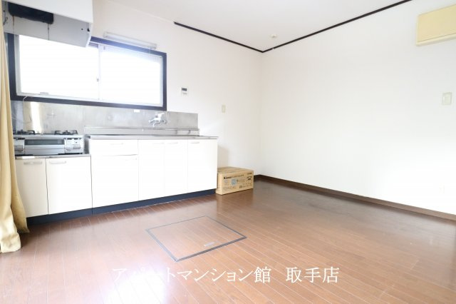 野瀬邸の居間・リビング