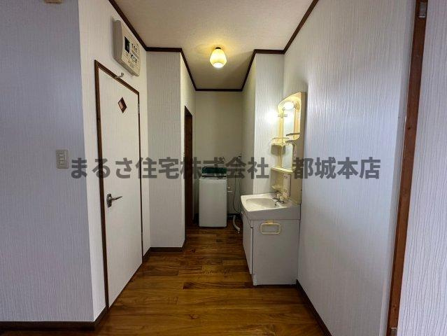 クレス中村の洗面所