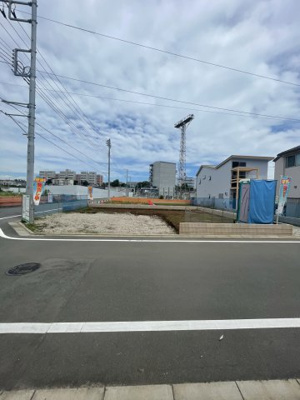 【前面道路含む現地写真】 | 日野市東平山3丁目新築戸建て2棟　1号棟