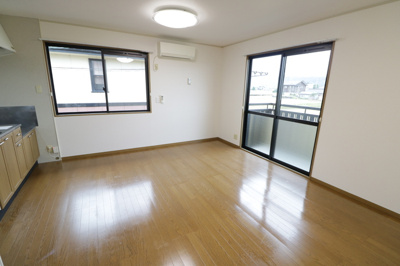 【居間・リビング】 | ヴィラ・アネシスA