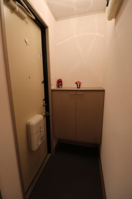 【玄関】 | ヴィラ・アネシスA