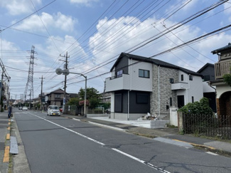 【前面道路含む現地写真】 | 前面道路含む現地写真です