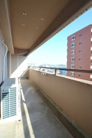 広島市西区己斐本町２丁目の賃貸マンションのバルコニー