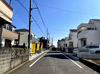 【前面道路含む現地写真】