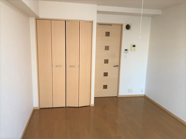 【寝室】 | グロースリング