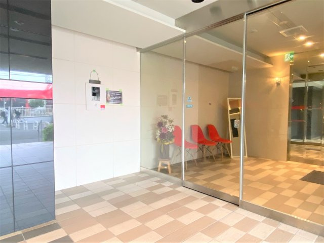 casa vera luce（カサベラルーチェ）のエントランス