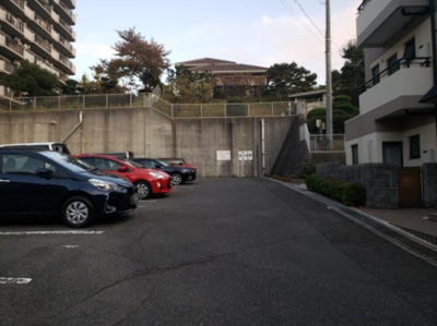 【駐車場】 | メヌエット千代ヶ丘 | 敷地内空きあり☆神戸市垂水区　メヌエット千代ヶ丘☆