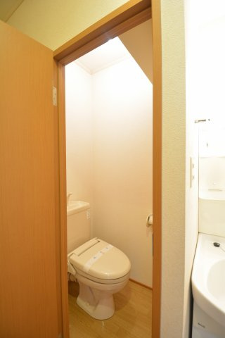 【トイレ】 | メゾンやまと | トイレも気になるポイント