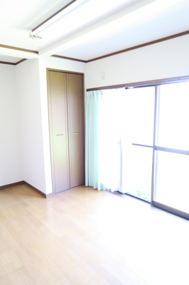 【洋室】 | 雁子浜貸家 | 1F