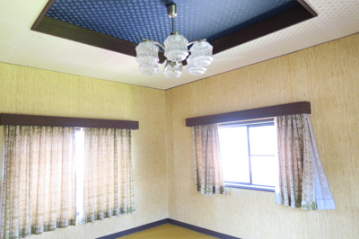 【洋室】 | 雁子浜貸家 | 中2階の洋室です