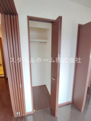 【収納】 | トゥルクパレス | たっぷりとした収納スペースです