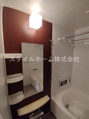 【浴室】 | トゥルクパレス | ゆったり過ごせるお風呂です