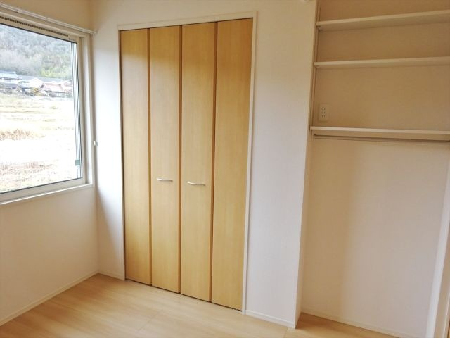 ルミエール　　A棟の収納