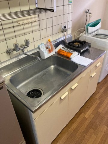 あいらんど花繰　Ａ（ウィークリー）|コンパクトなキッチンで掃除もラクラク