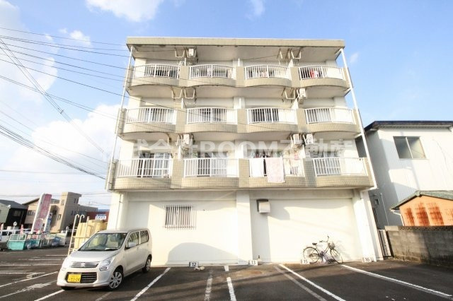 あいらんど花繰　Ａ（マンスリー）の外観|外観は落ち着いています