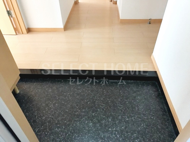 【玄関】 | ベル　ウッドⅡ | 明るい玄関です