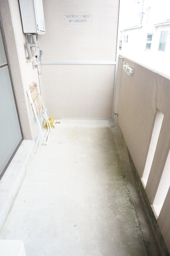 熊本市東区健軍２丁目の賃貸マンションのバルコニー
