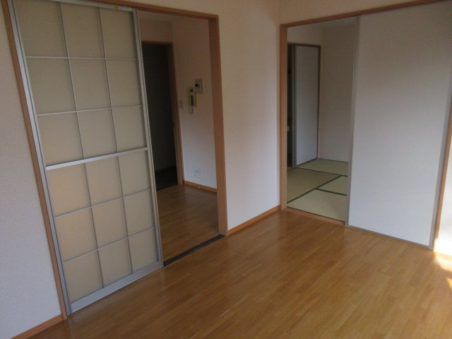 ヴァンコリーヌの洋室