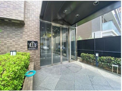 【エントランス】 | リーガル梅田