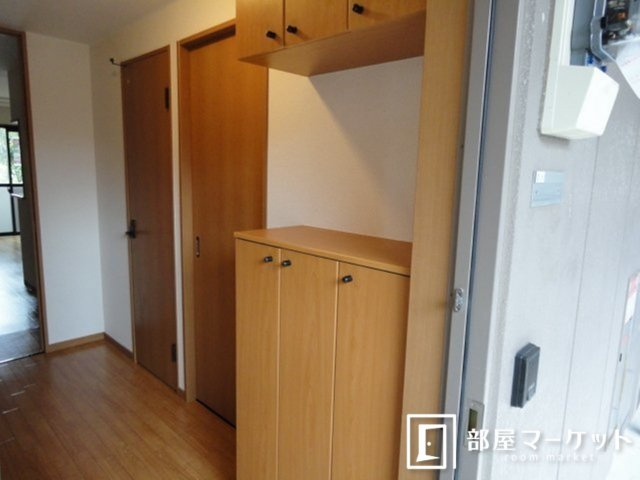 【玄関】 | サンライズ三ツ池