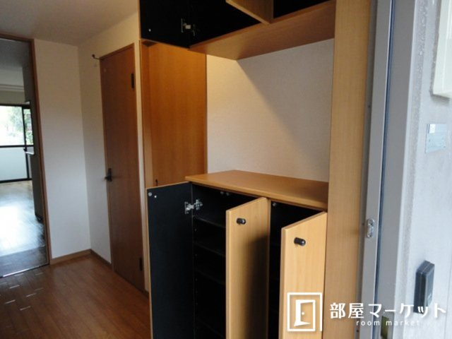 【玄関】 | サンライズ三ツ池