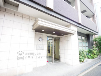 【エントランス】