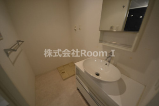 【独立洗面台】 | グランルージュ谷町六丁目 | 朝の身支度には欠かせない独立洗面化粧台