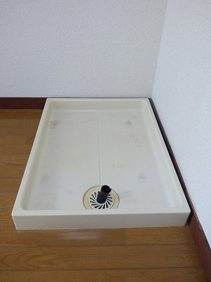 【設備】 | 千寿ハイツ | 洗濯機置き場