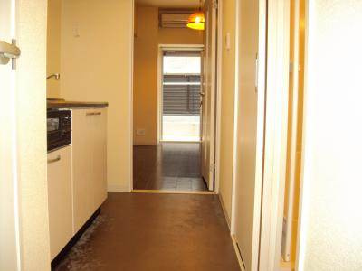 プレゼンス堀川の展望|玄関から～